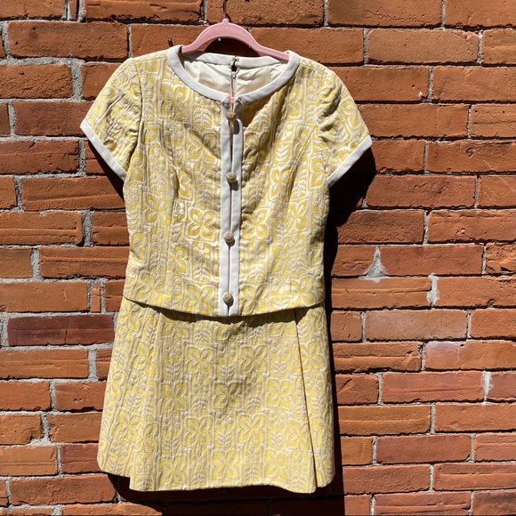 60's mod dress - Picture 3 of 9